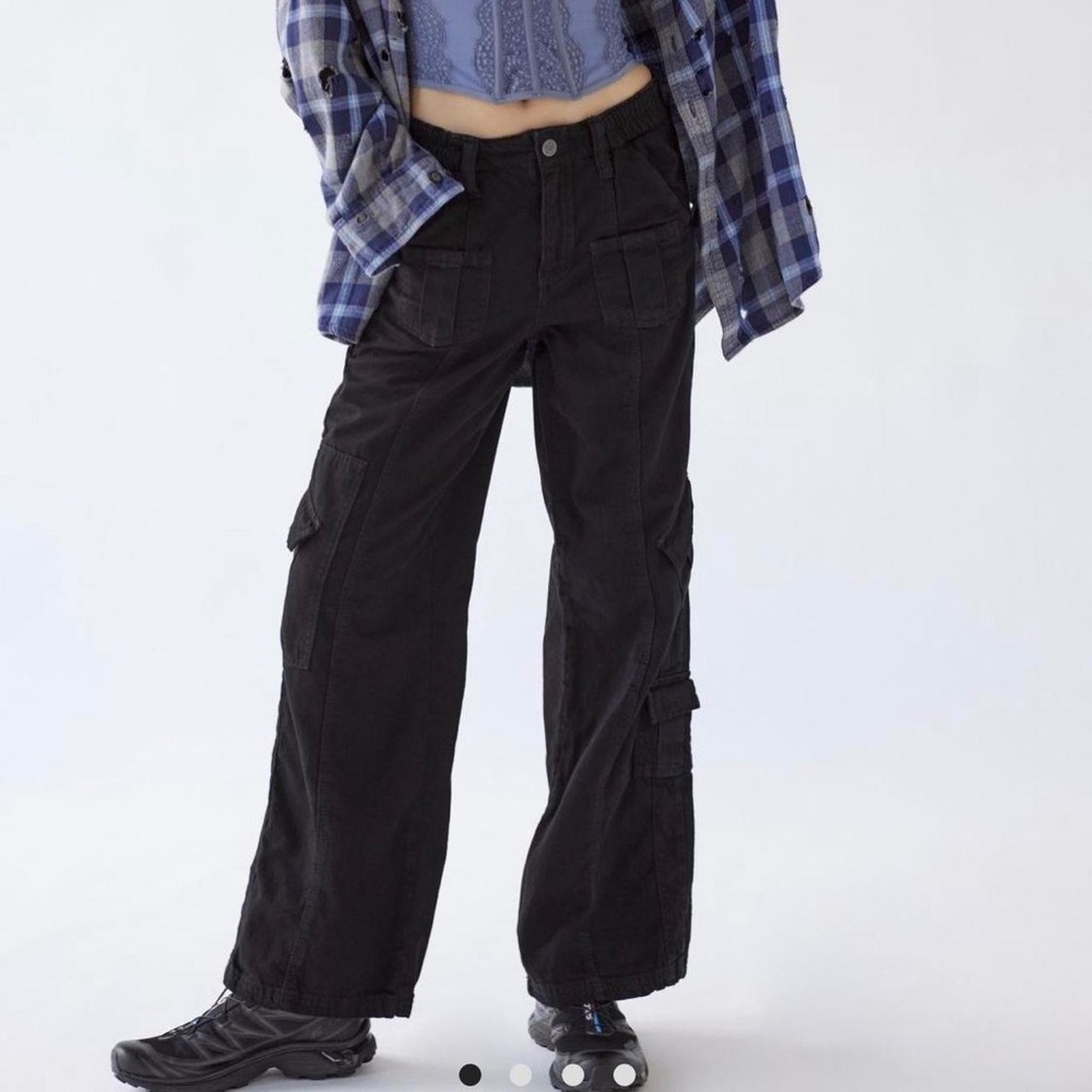 Urban Outfitters BDG Y2K Low-Rise Cargo Pant